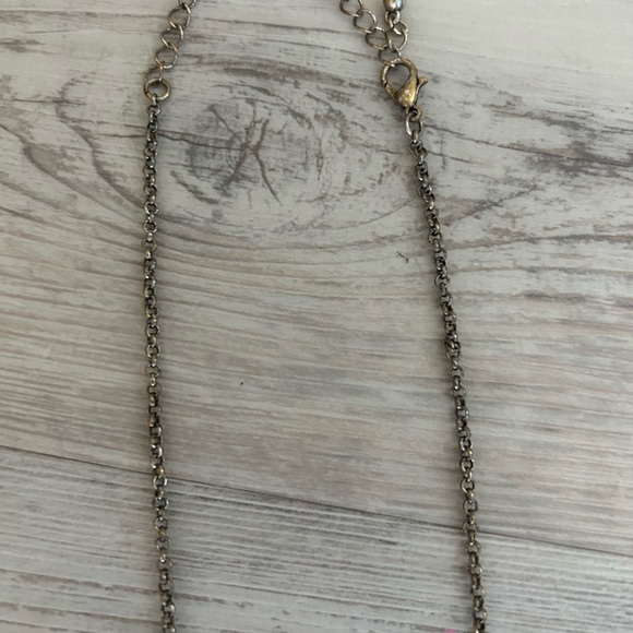 Black and silver beaded necklace - 32 inches long - Picture 5 of 5